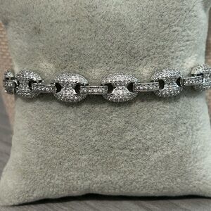 18K White Gold Filled Gucci Puff Link Bracelet | Iced Out AAA CZ | 7.5” | NWOT